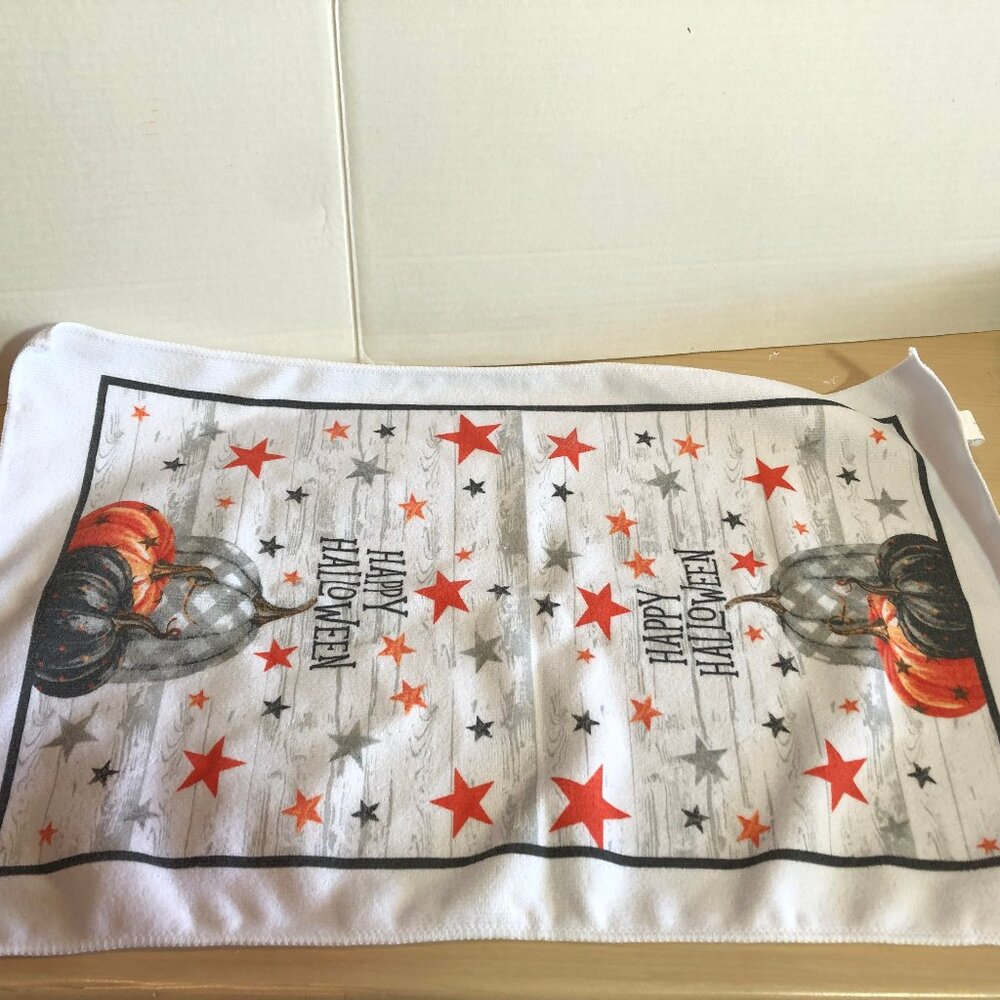 NWOT Happy Halloween White Dish Hand Towel 14.5" x 24" #JS